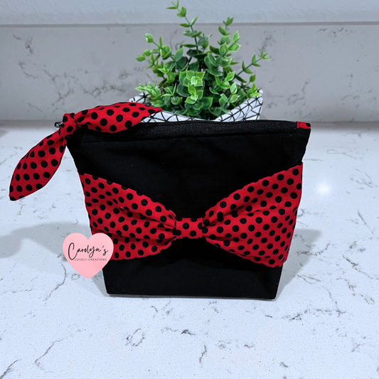 Pouch Hecho a Mano con Lazo | Handmade Cosmetic Pouch