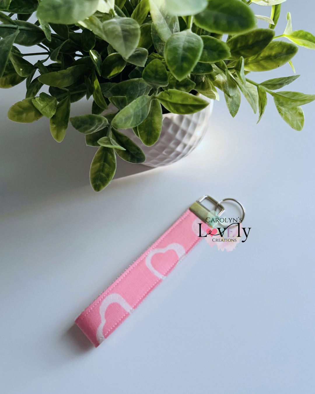 Pink fabric keychain | White Heart Keychain | Amada y Bendecida, Loved and Blessed | Wristlet Keychain