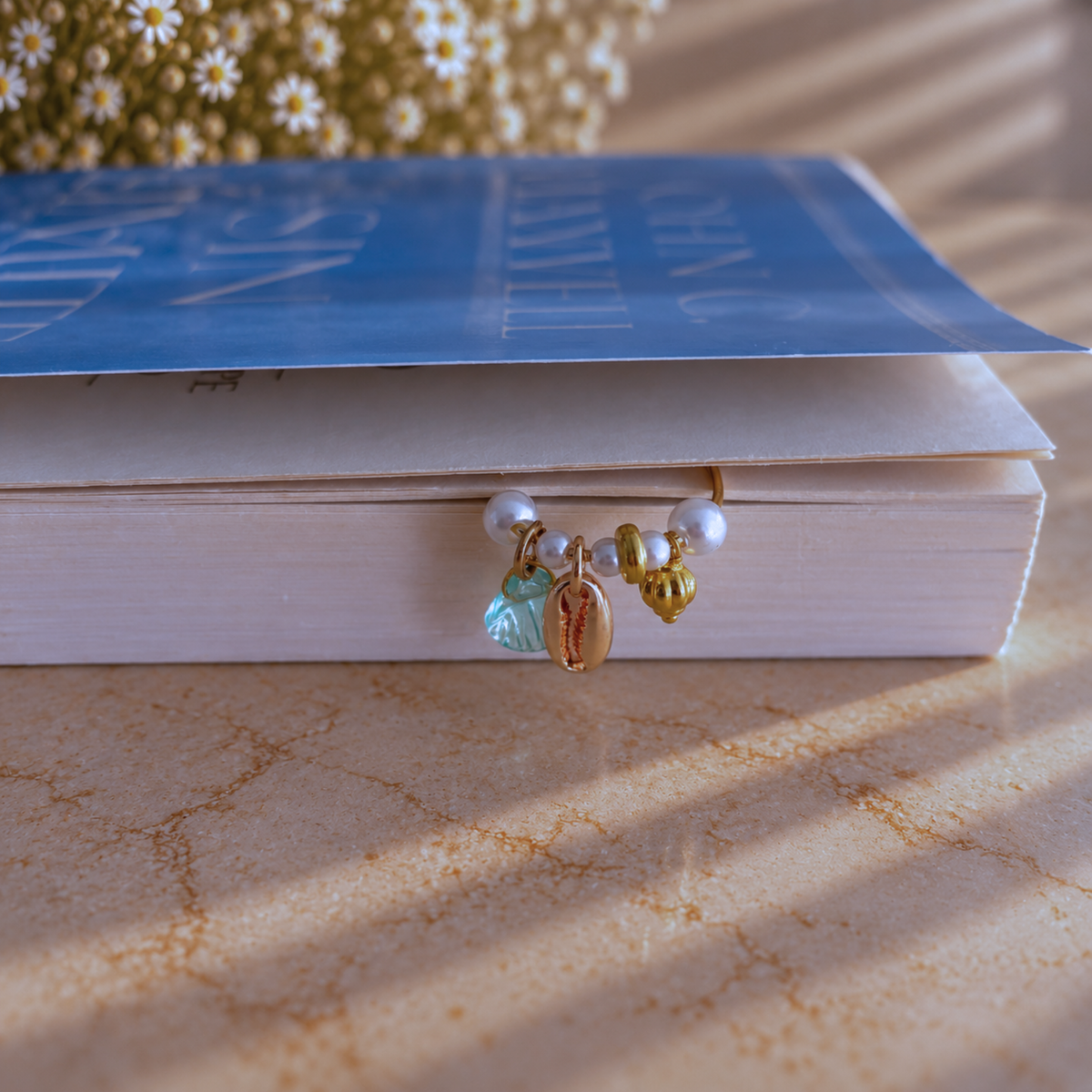 Clips Decorativos para Libros con Dijes Marinos y Perlas