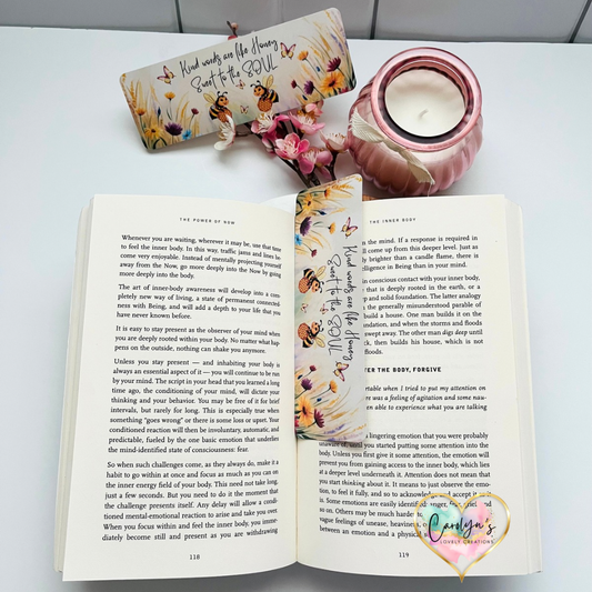 Kind words are like Honey Sweet to the Soul Bookmark |Bee bookmark | Separador de Libros